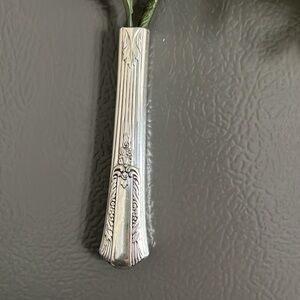 Magnetic Knife Handle Vases Stainless Steel - one vase